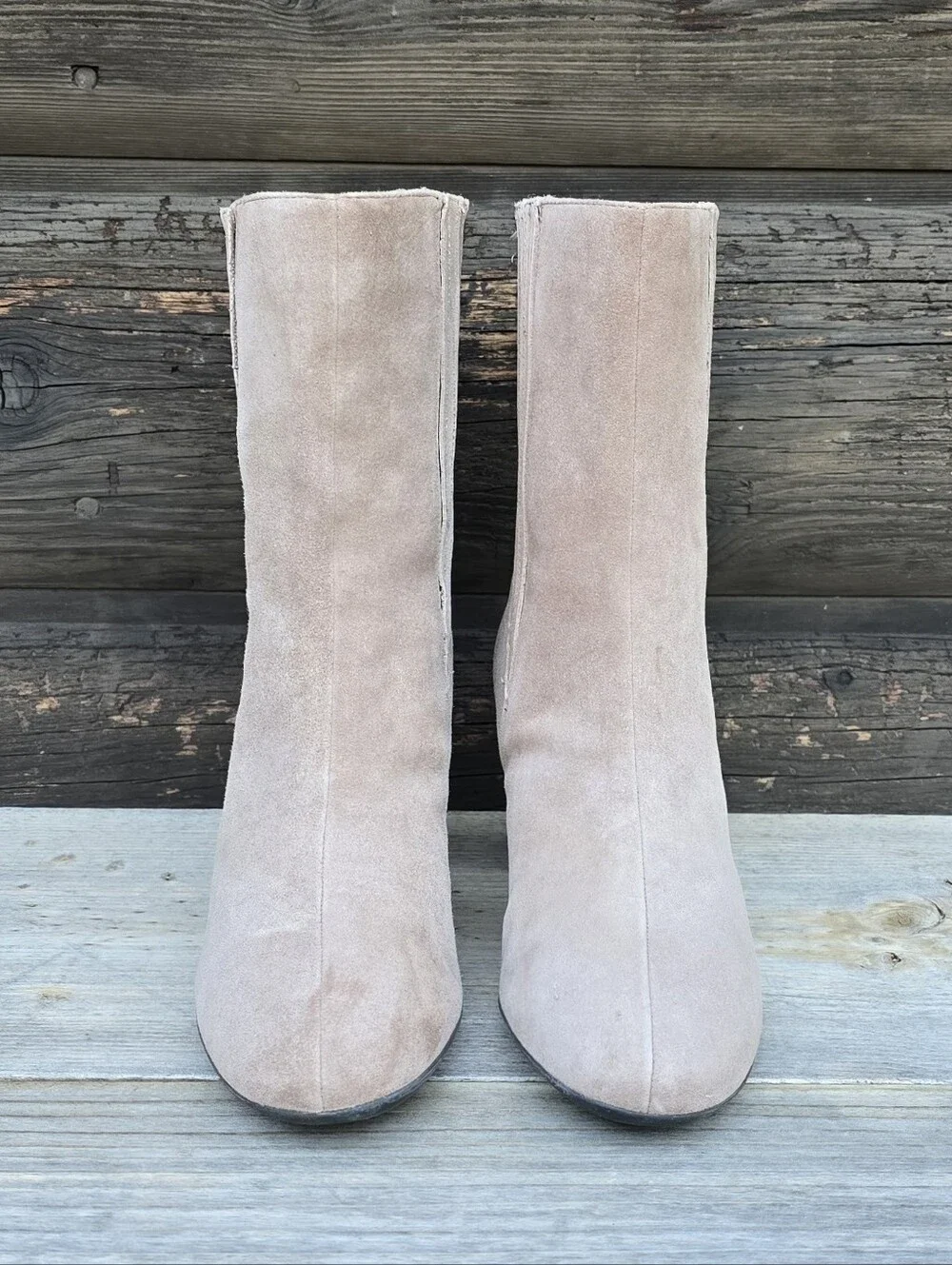 AEROSOLES heelrest new